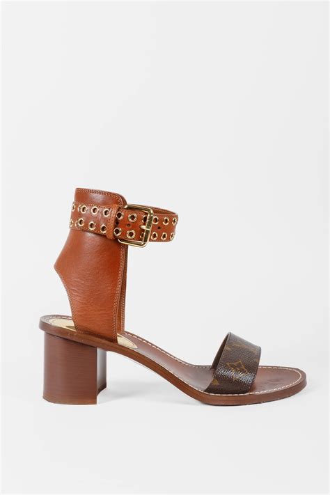 louis vuitton sandals.|louis vuitton passenger sandals.